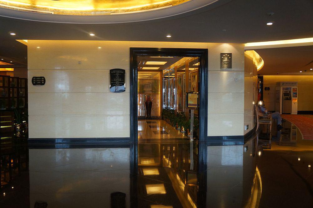Best Western Mayflowers Hotel Wuhan Exterior foto
